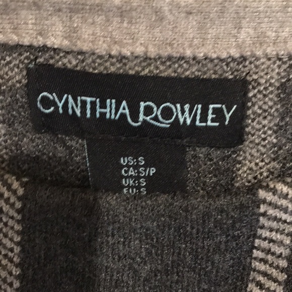 Cynthia Rowley Dark Grey and White Plaid Sweater ✿ - Picture 3 of 6